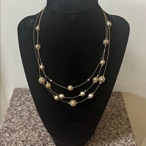 Necklace lot of 3